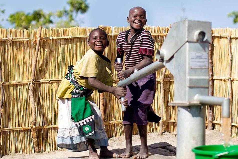 Raise fund to helping little hands